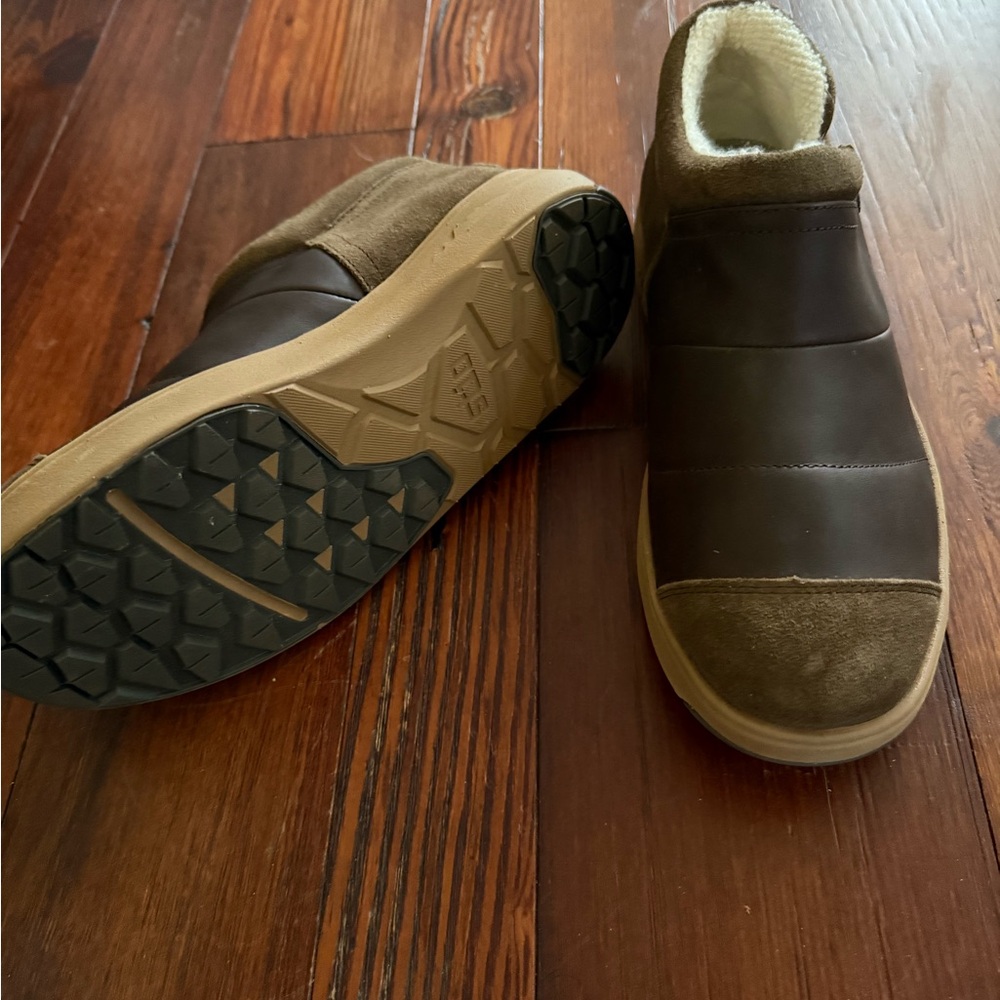 Stio Men's Brown and Tan Leather Boots